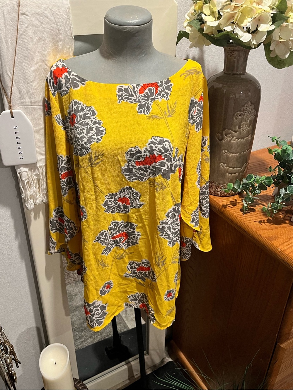 Banana Republic Floral Blouse Women’s Size Medium